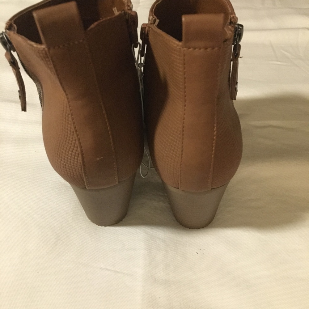 Universal Thread Ankle Boots